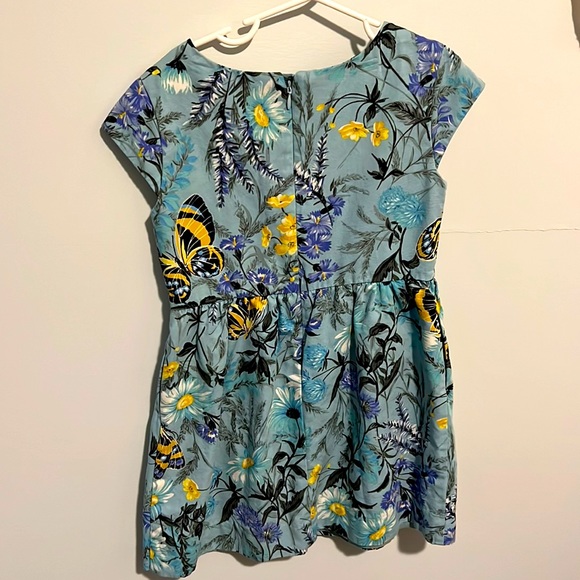 Cutest Gap Flower/Butterfly Dress - Picture 4 of 7